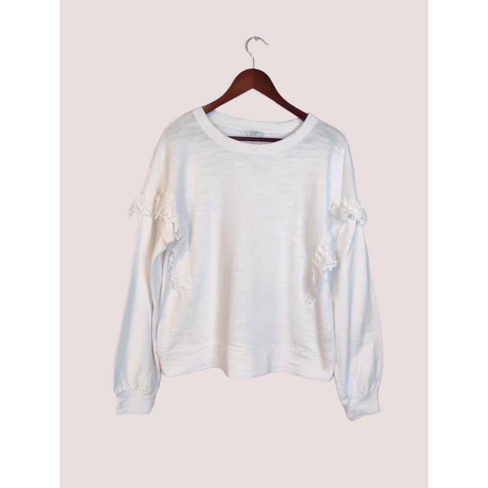 Crown & Ivy White Oversized Sweatshirt 100% Cotton Ruffle Eyelet‎ Top Size M